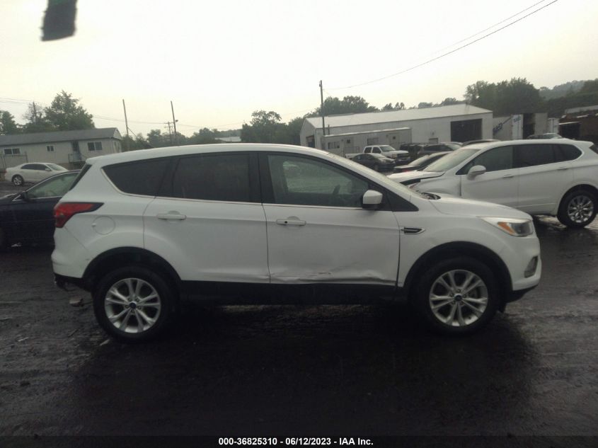 2019 FORD ESCAPE SE - 1FMCU9GD8KUA43748