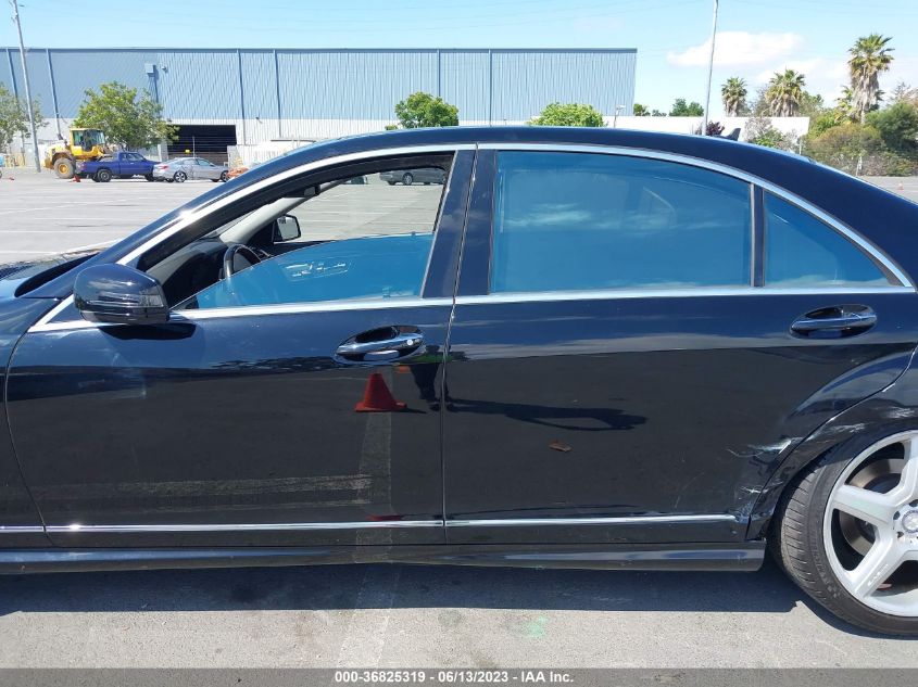 2013 MERCEDES-BENZ S-CLASS S 550 - WDDNG7DB1DA512233