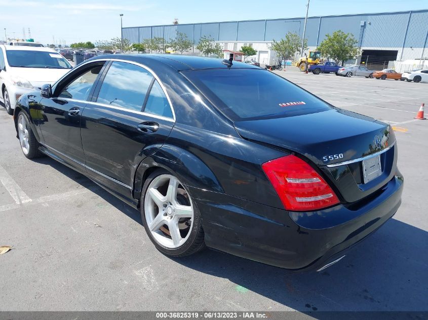 2013 MERCEDES-BENZ S-CLASS S 550 - WDDNG7DB1DA512233