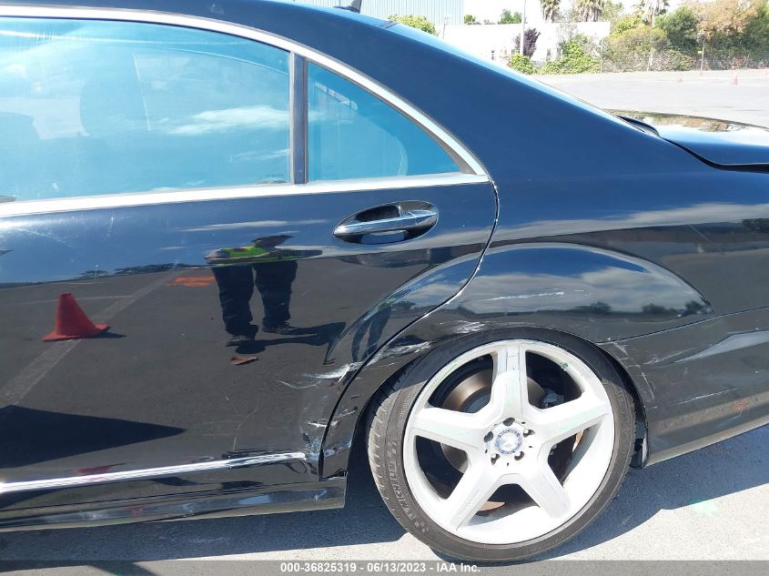 2013 MERCEDES-BENZ S-CLASS S 550 - WDDNG7DB1DA512233