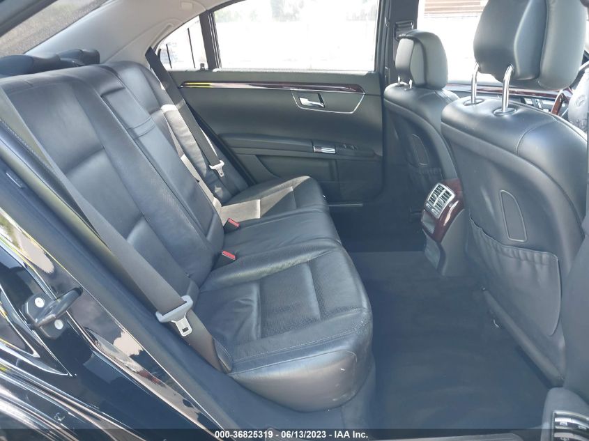 2013 MERCEDES-BENZ S-CLASS S 550 - WDDNG7DB1DA512233