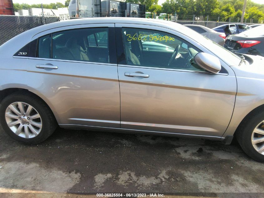 2013 CHRYSLER 200 TOURING - 1C3CCBBBXDN567781