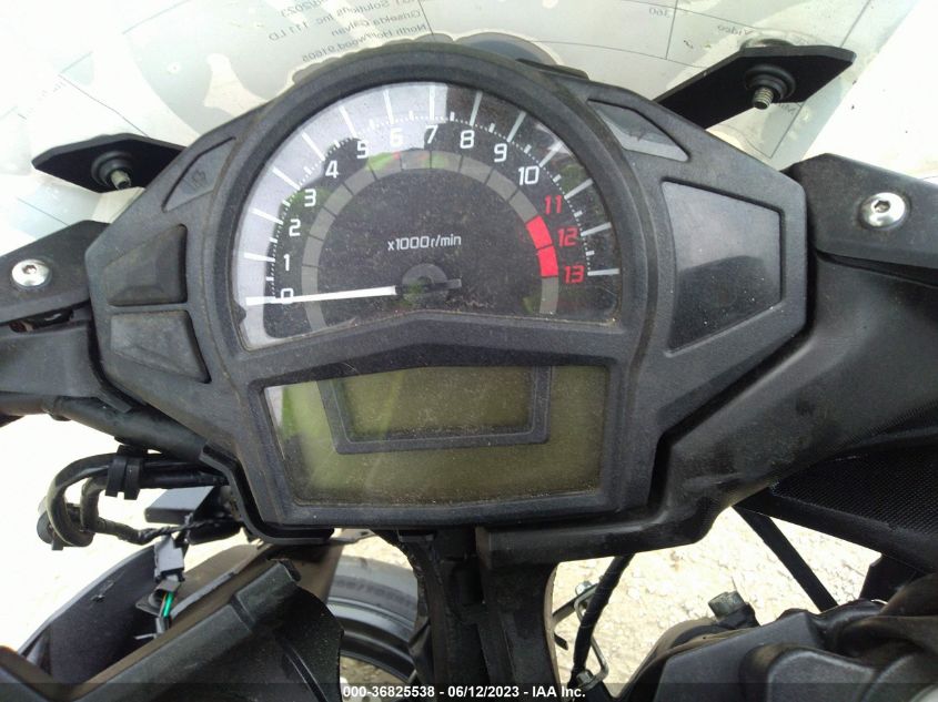 2012 KAWASAKI EX650 EC - JKAEXEE16CDA04564