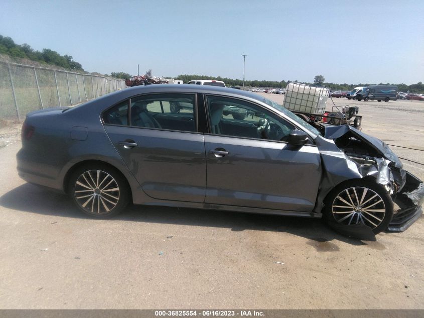 2016 VOLKSWAGEN JETTA SEDAN 1.8T SPORT - 3VWD17AJ4GM326886