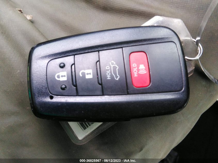 2022 TOYOTA HIGHLANDER XLE - 5TDGZRBH4NS569028