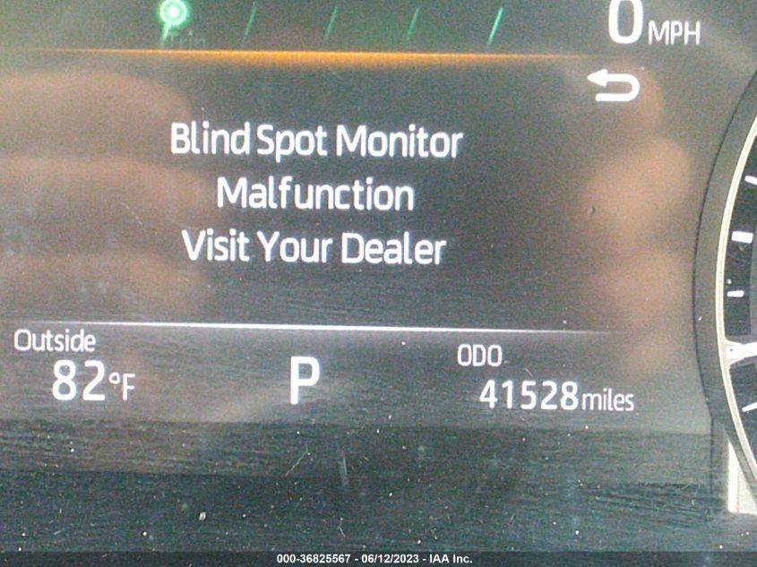 2022 TOYOTA HIGHLANDER XLE - 5TDGZRBH4NS569028