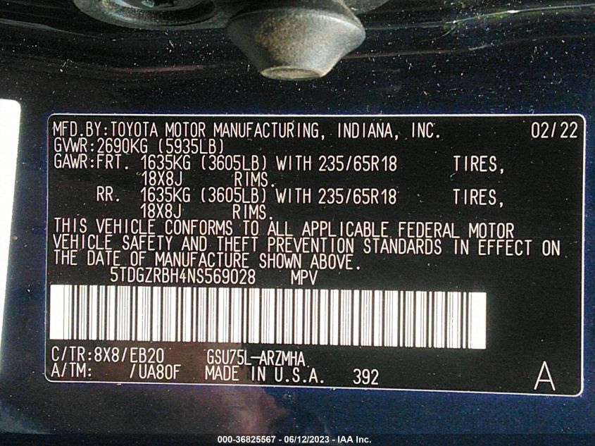 2022 TOYOTA HIGHLANDER XLE - 5TDGZRBH4NS569028