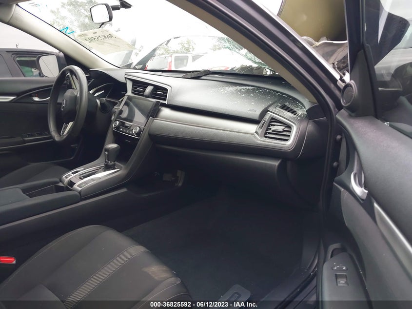 VIN 2HGFC2F79JH601228 2018 HONDA CIVIC SEDAN EX