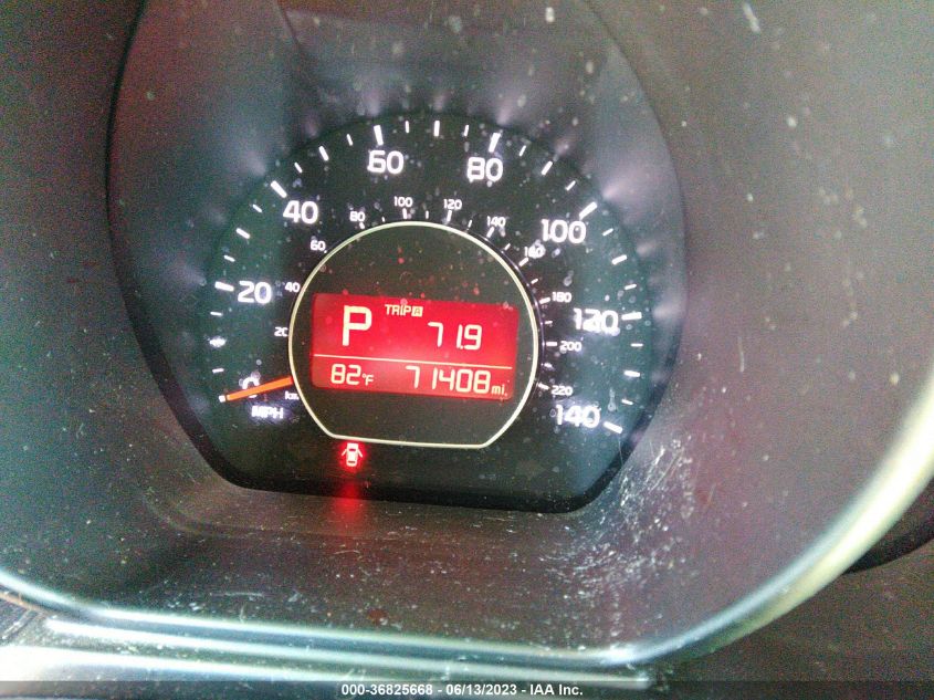 2017 KIA SOUL + - KNDJP3A51H7490656