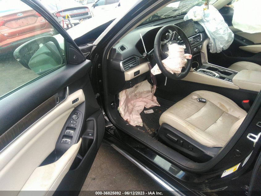 2018 HONDA ACCORD SEDAN EX-L 2.0T - 1HGCV2F52JA010541