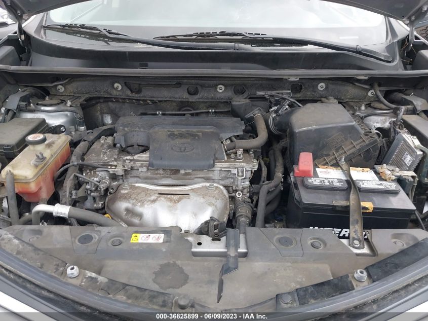 2018 TOYOTA RAV4 LE - JTMZFREV6JJ192437