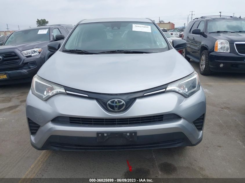 2018 TOYOTA RAV4 LE - JTMZFREV6JJ192437