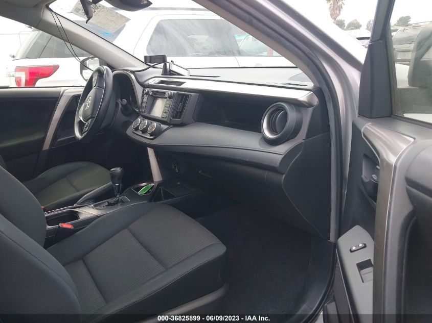 2018 TOYOTA RAV4 LE - JTMZFREV6JJ192437
