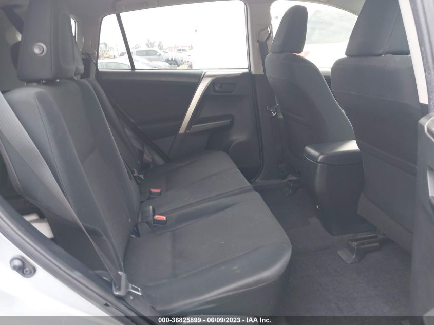 2018 TOYOTA RAV4 LE - JTMZFREV6JJ192437