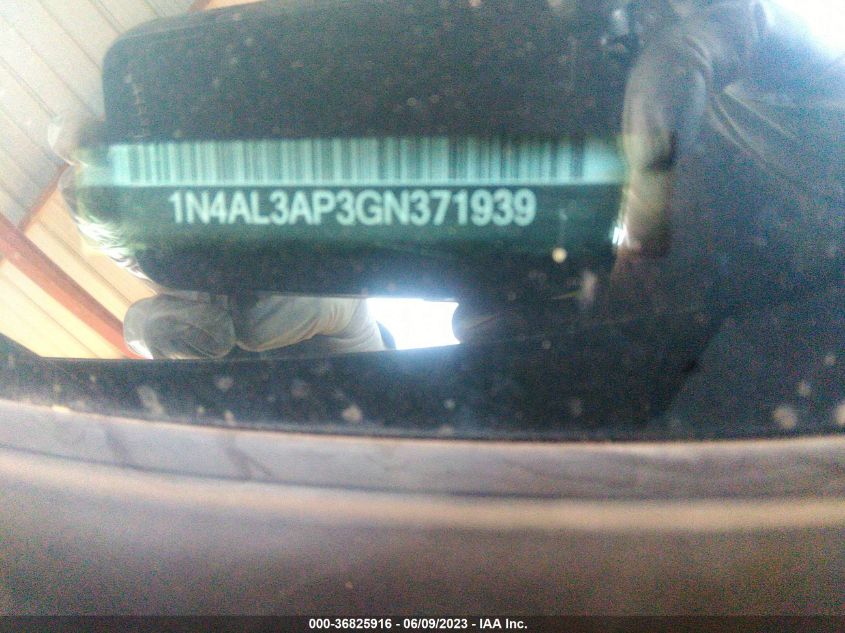 2016 NISSAN ALTIMA 2.5 - 1N4AL3AP3GN371939