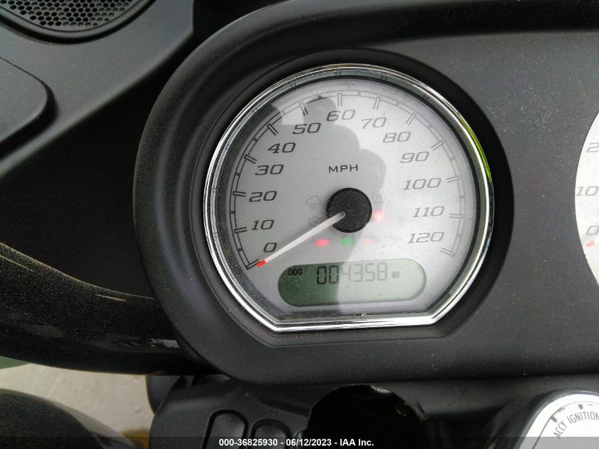 2022 HARLEY-DAVIDSON FLTRX - 1HD1KHC2XNB647980