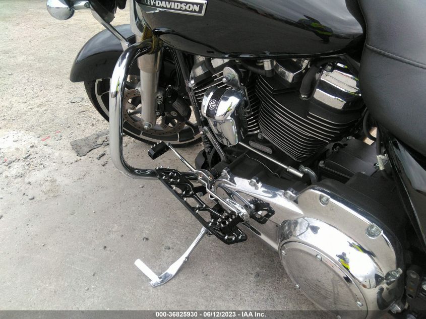 2022 HARLEY-DAVIDSON FLTRX - 1HD1KHC2XNB647980