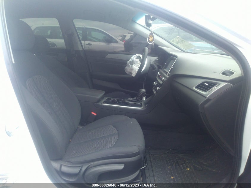 VIN 5NPE34AFXKH765648 2019 HYUNDAI SONATA SEL