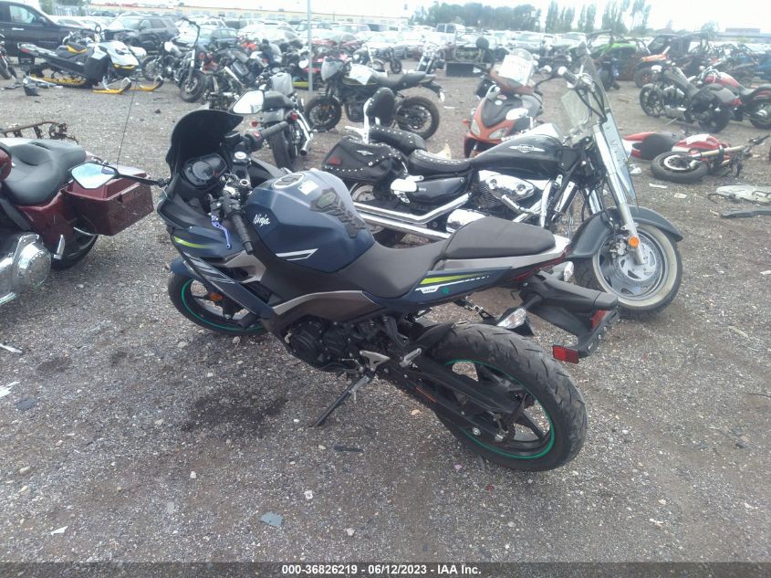 2022 KAWASAKI EX400 JKAEXKG19NDAG4347