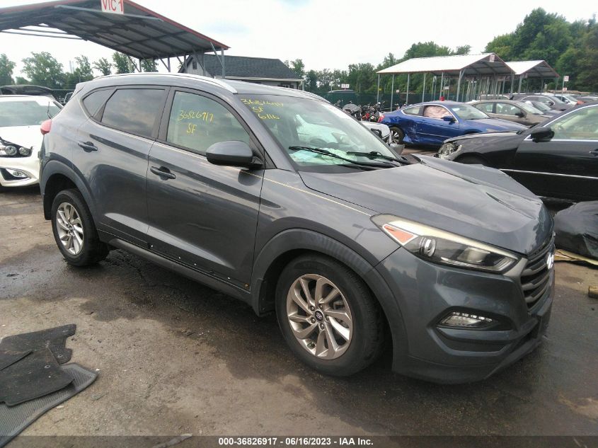 2016 HYUNDAI TUCSON SE - KM8J3CA49GU022611