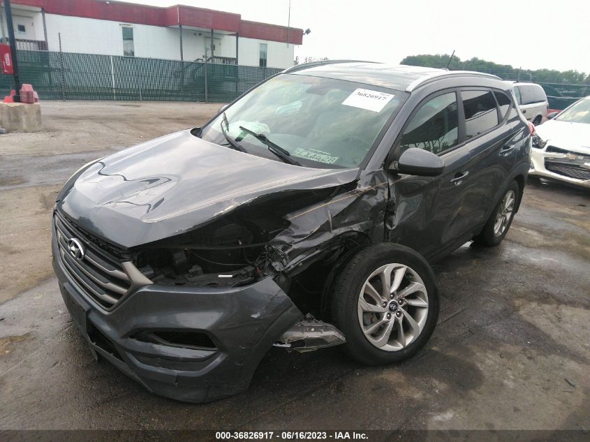 2016 HYUNDAI TUCSON SE - KM8J3CA49GU022611