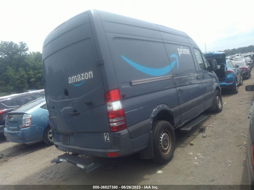 2018 MERCEDES-BENZ SPRINTER CARGO VAN - WD3PE7CD1JP641832