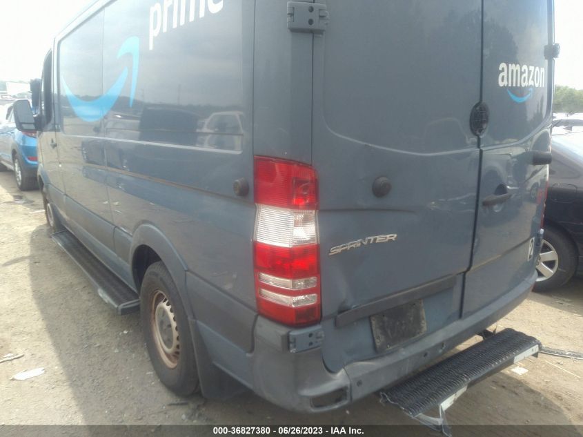 2018 MERCEDES-BENZ SPRINTER CARGO VAN - WD3PE7CD1JP641832