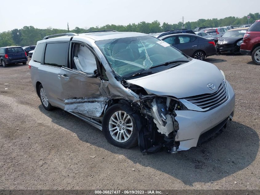 2015 TOYOTA SIENNA XLE - 5TDYK3DC0FS565132