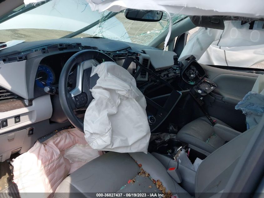 2015 TOYOTA SIENNA XLE - 5TDYK3DC0FS565132