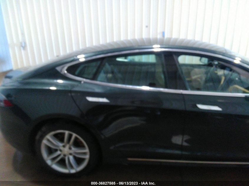 2014 TESLA MODEL S 60 KWH BATTERY/P85 - 5YJSA1H18EFP60887