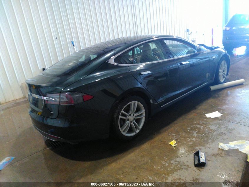 2014 TESLA MODEL S 60 KWH BATTERY/P85 - 5YJSA1H18EFP60887