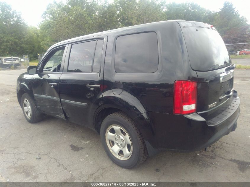 2015 HONDA PILOT LX - 5FNYF4H28FB078700