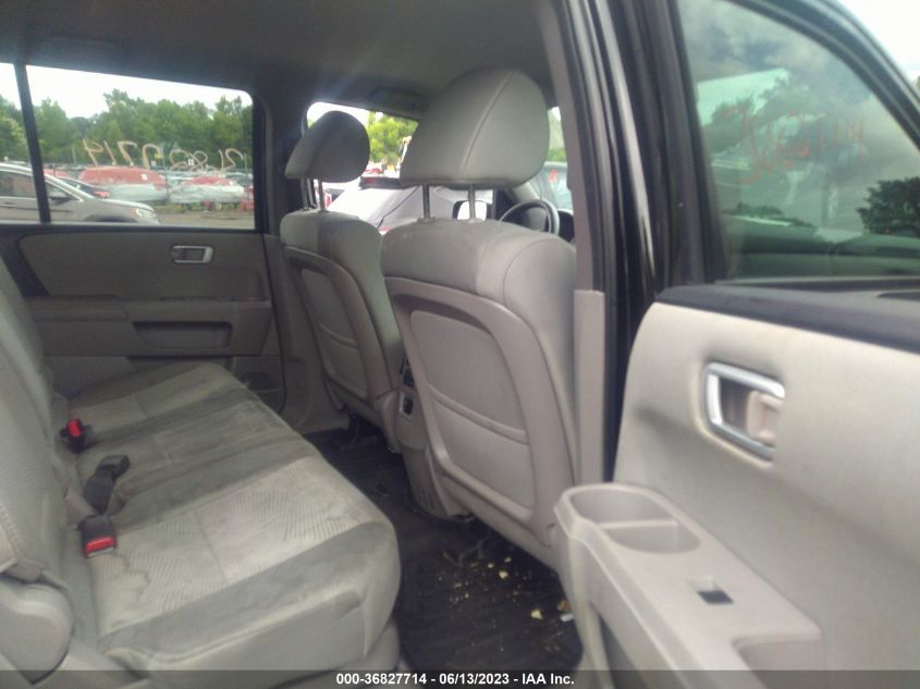 2015 HONDA PILOT LX - 5FNYF4H28FB078700