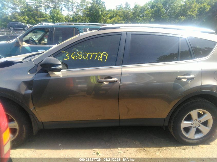 2013 TOYOTA RAV4 XLE - JTMRFREV7DD047040