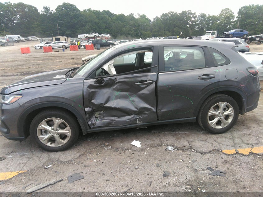 VIN 3CZRZ1H38PM707043 2023 HONDA HR-V LX