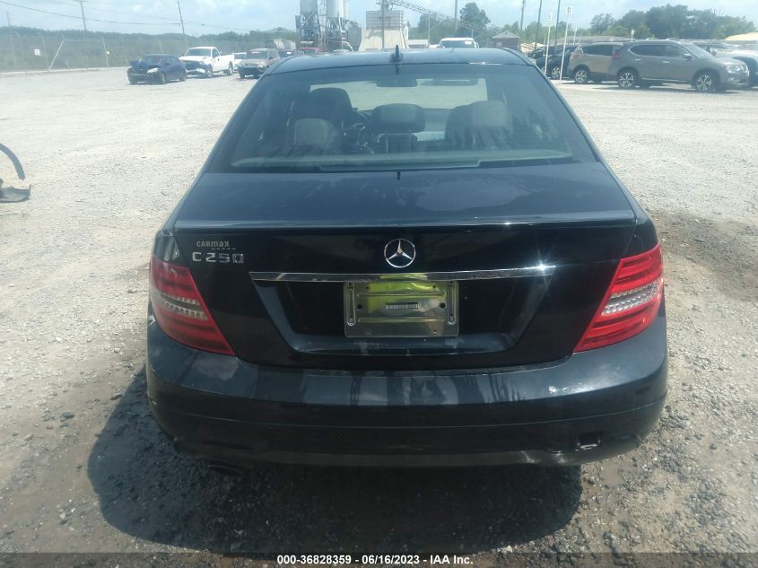 2013 MERCEDES-BENZ C-CLASS C 250 - WDDGF4HB5DA840033