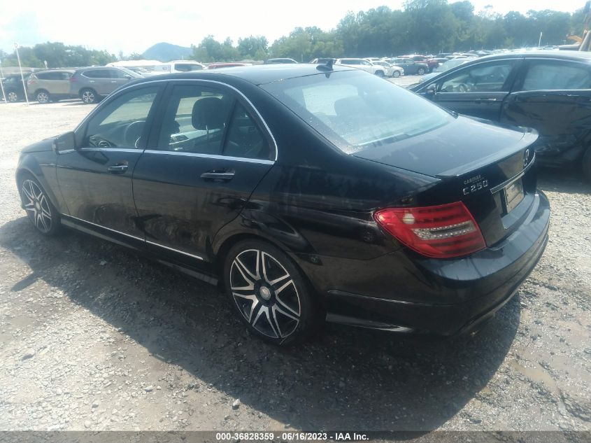 2013 MERCEDES-BENZ C-CLASS C 250 - WDDGF4HB5DA840033