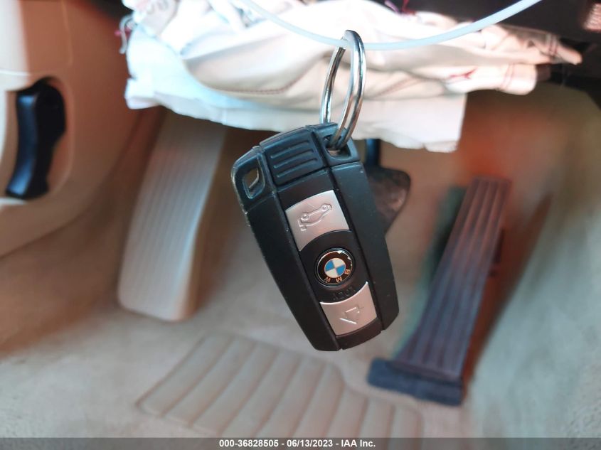 2013 BMW X1 28I - WBAVM1C50DVW44546