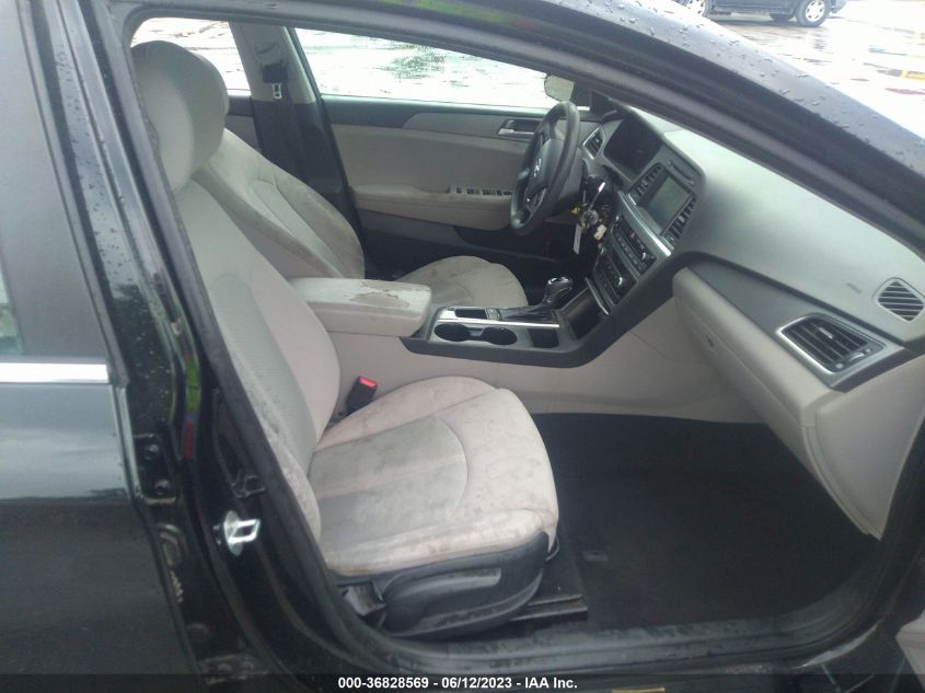 2016 HYUNDAI SONATA 2.4L SE - 5NPE24AF0GH262348
