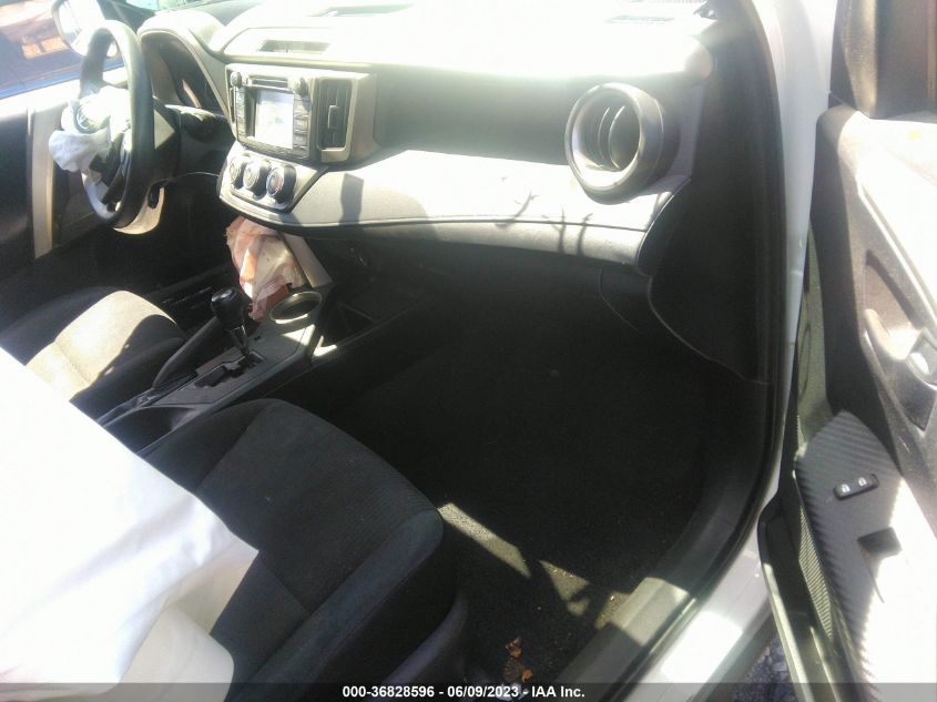 2015 TOYOTA RAV4 LE - 2T3ZFREV8FW131129