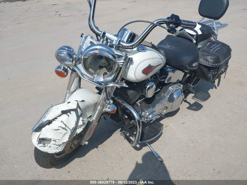 2000 HARLEY-DAVIDSON FLSTC - 1HD1BJY1XYY038509