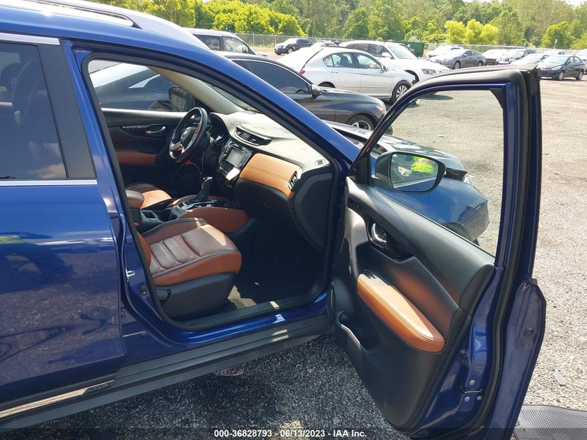 VIN JN8AT2MV3HW019359 2017 NISSAN ROGUE S/SL/SV