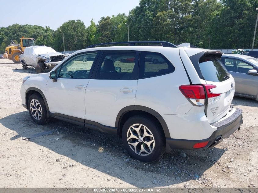 2020 SUBARU FORESTER PREMIUM - JF2SKAGC2LH415286