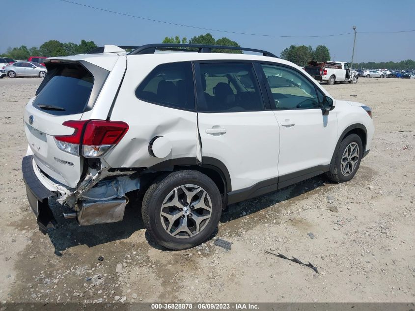 2020 SUBARU FORESTER PREMIUM - JF2SKAGC2LH415286