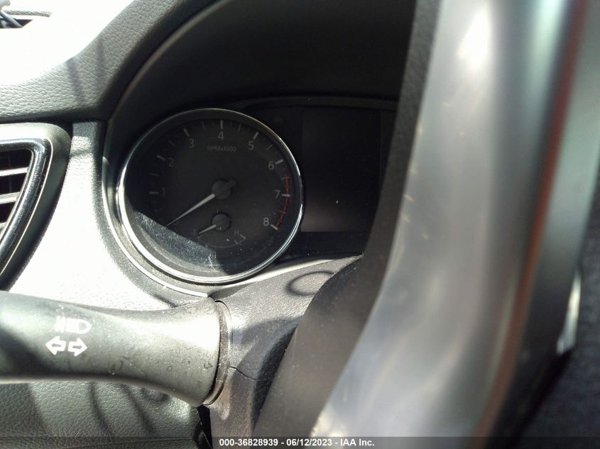 2019 NISSAN ROGUE SV - KNMAT2MT1KP543850