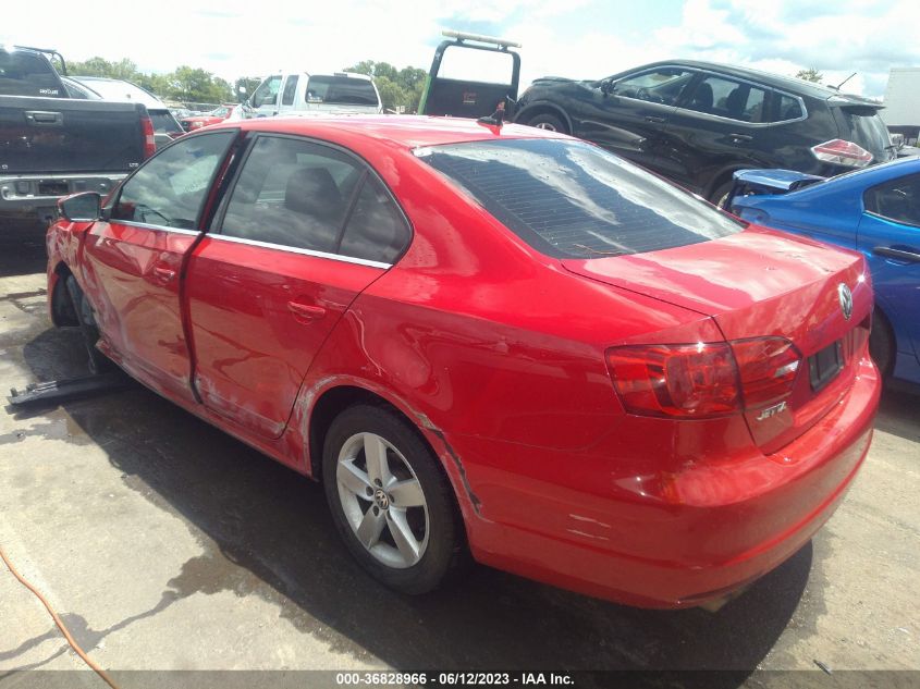 2013 VOLKSWAGEN JETTA SEDAN TDI - 3VWLL7AJ4DM407176