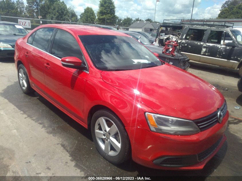 2013 VOLKSWAGEN JETTA SEDAN TDI - 3VWLL7AJ4DM407176