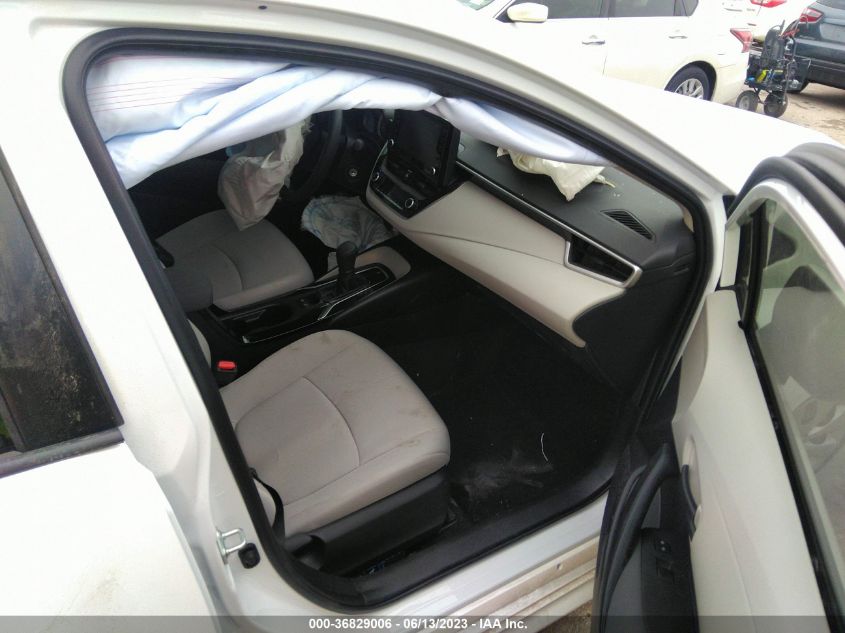 2022 TOYOTA COROLLA LE - JTDEPMAE5N3027591