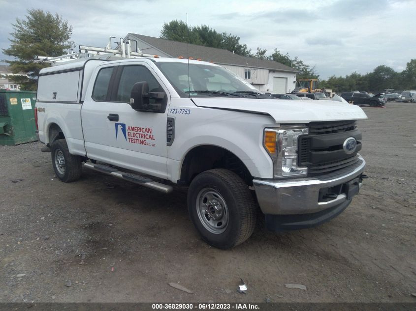 2017 FORD SUPER DUTY F-250 SRW XLT/LARIAT/XL - 1FT7X2B66HEE77098