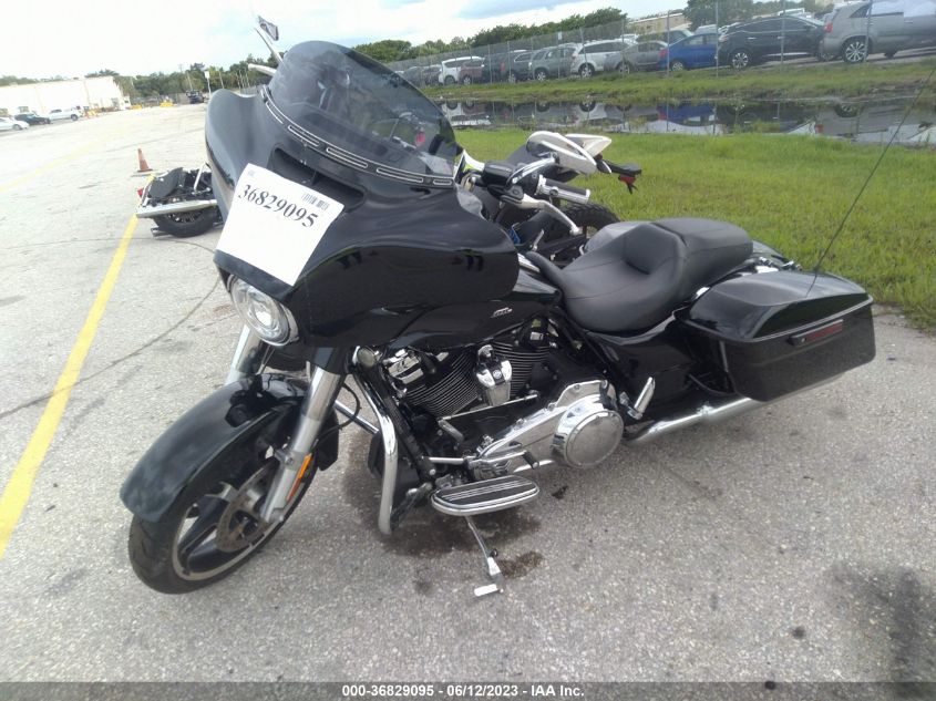 2017 HARLEY-DAVIDSON FLHXS STREET GLIDE SPECIAL - 1HD1KRC12HB680179